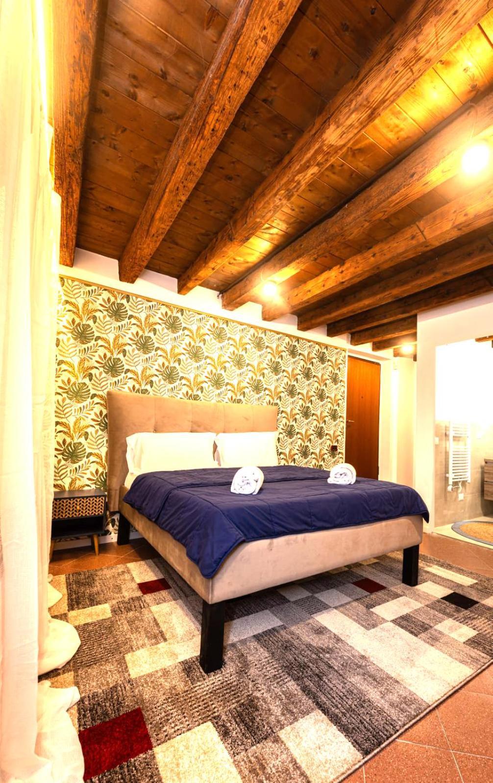 Al 18 Verona Rooms Ngoại thất bức ảnh